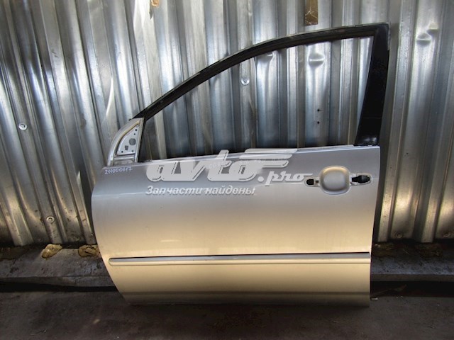 6700213130 Toyota porta dianteira esquerda