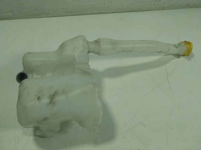 Бачок стеклоомывателя Renault (RVI) 289100406R