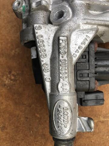 Клапан ЕГР LR063122 Land Rover