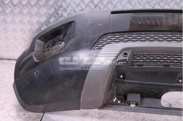 LR028262 Land Rover Бампер передний в сборе