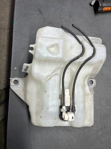 Купить AV6117B613A Ford 