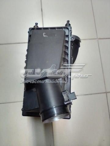  LR100411 Land Rover