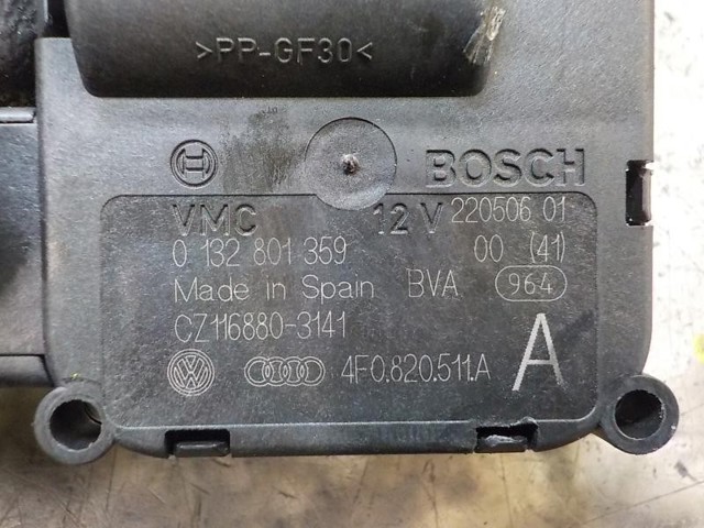  VAG 132801359