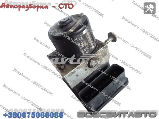 P5CT2AAY4 Renault (RVI) 