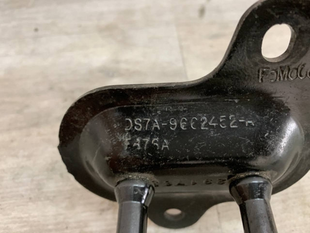  Ford DS7A9662452A цена, от 2.82 USD