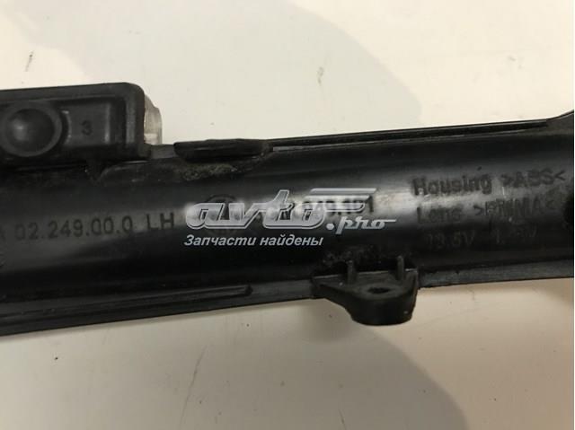 Указатель поворота зеркала левый VGL100322 Rhino