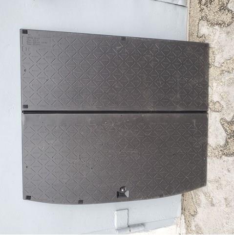 Cobrimento da seção de bagagem inferior para Toyota RAV4 (A5)
