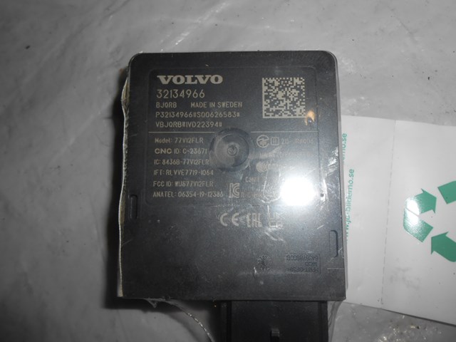 Радарный датчик дистанции 32134966 Volvo