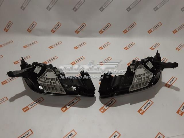 260109NF1B Nissan/Infiniti Фара передняя правая