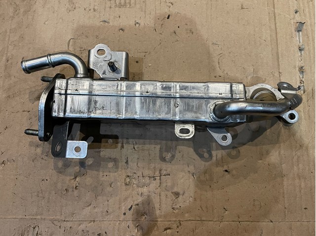 Купить SH012030Y Mazda Радиатор системы EGR