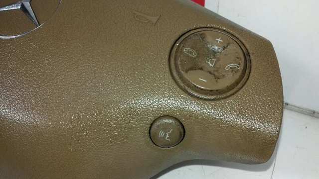 Подушка безопасности водителя A2218600502 Mercedes