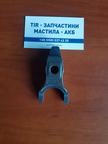 21801388 Volvo Кронштейт крепления форсунки