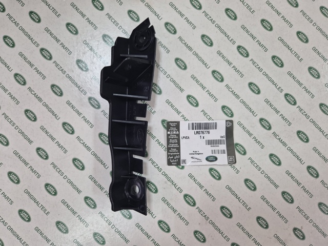 LR076776 Land Rover Кронштейн крепления бампера переднего правый