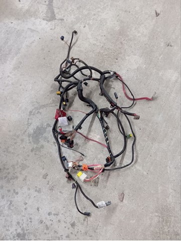 Suspension Original OEM Terminal Bateria 8200169484 RENAULT