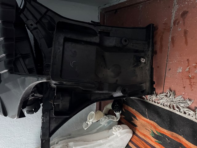 Крепление бамера правое BMW 51128050386 цена, от 45.71 USD