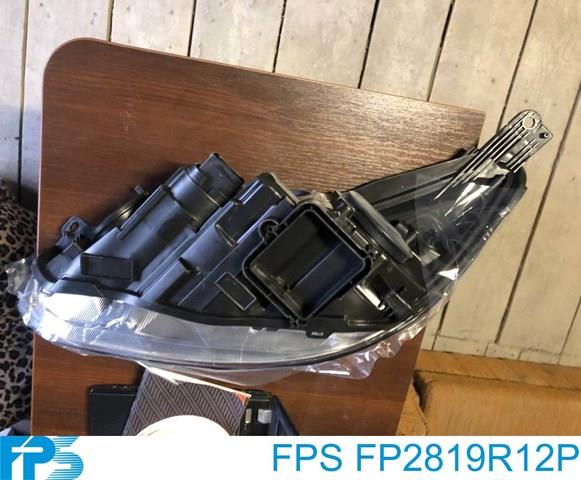 Фара правая FPS FP2819R12P