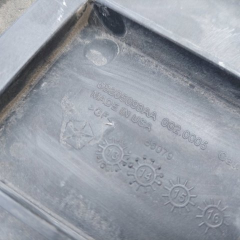 68205093AA Chrysler 