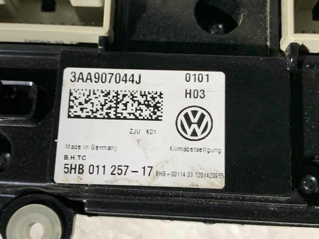Купить 3AA907044J VAG Блок управления печкой
