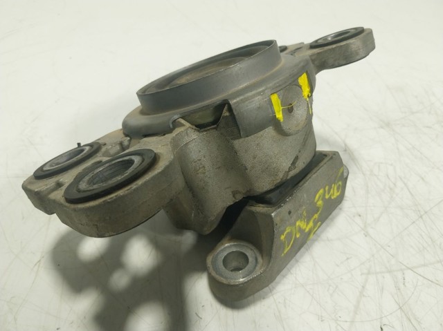 LR024738 Land Rover Опора КПП