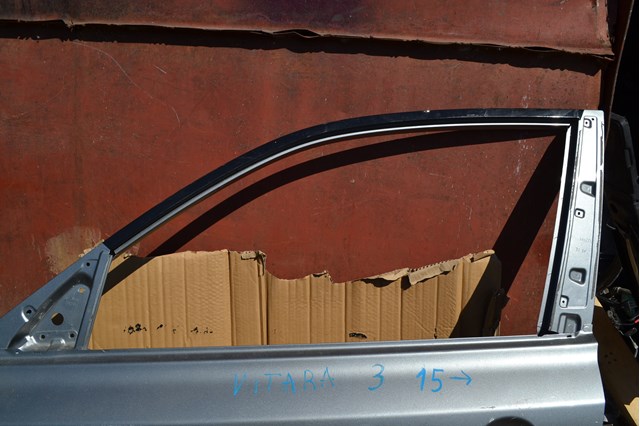 Porta dianteira esquerda para Suzuki Vitara  LY