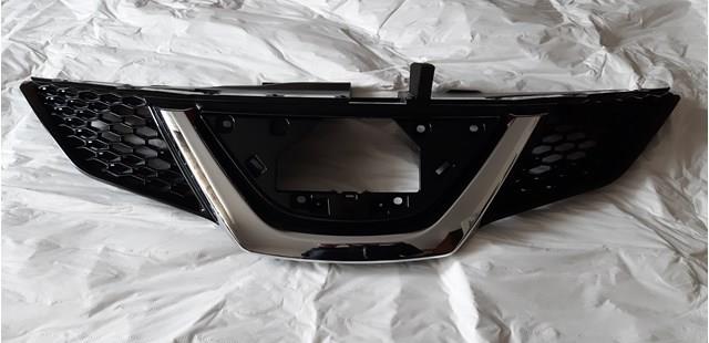 623106MG0B Nissan/Infiniti Решетка радиатора