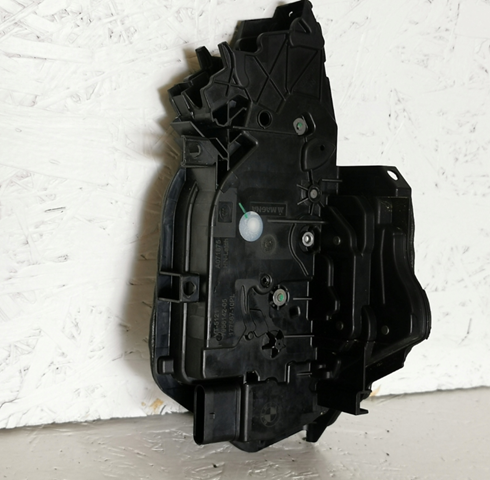 Дверной замок передний правый BMW 7956142 цена, от 107.93 USD