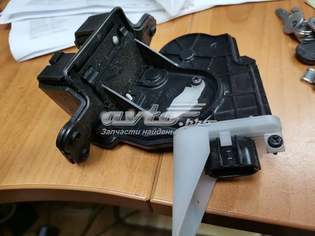 Замок багажника HBE0146 Hotaru