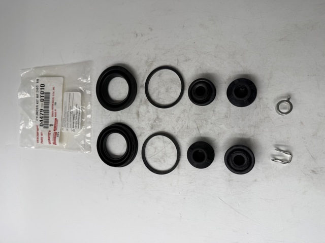 Ремкомплект суппортов Toyota 044790T010 цена, от 23.10 USD