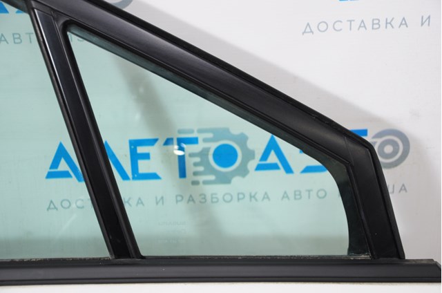 Купить 61012FL10A Subaru Стекло-форточка двери передней правой