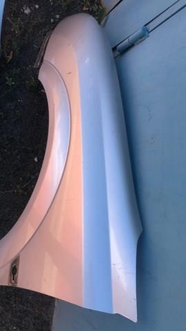 Pára-lama dianteiro esquerdo Opel 6101327