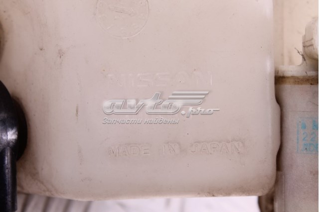 Бачок омывателя лобового стекла Nissan/Infiniti 28910CC00B цена, от 31.67 USD