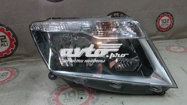 Фара правая Nissan/Infiniti 260108743R