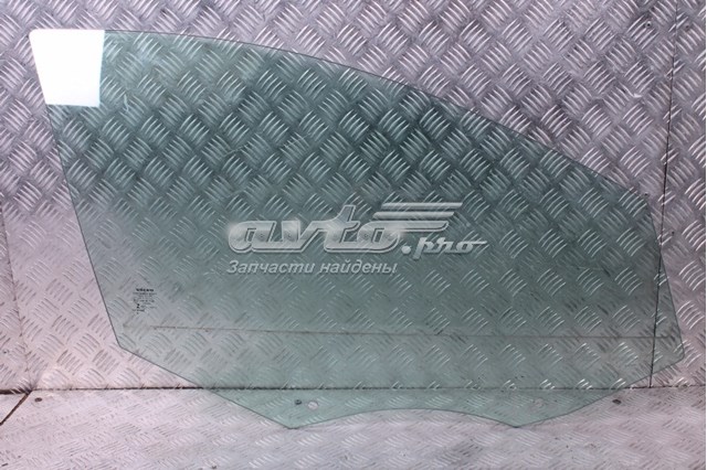 Купить 31386793 Volvo Стекло двери передней правой