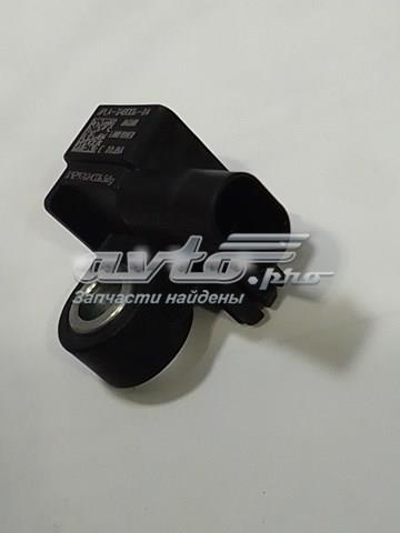 Датчик Айрбег передний Land Rover LR138561