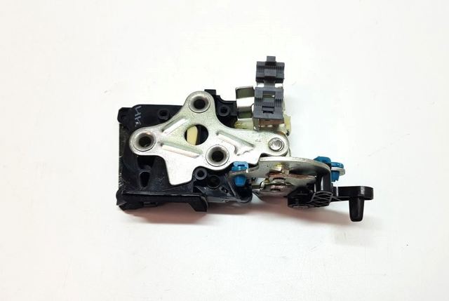 Замок двери задней левой 96305419 General Motors