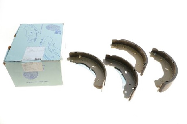 Задние барабанные колодки ADBP410027 Blue Print