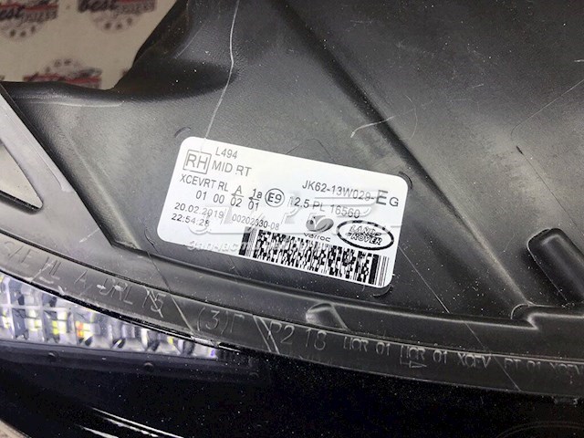 Правая фара LR116432 Land Rover