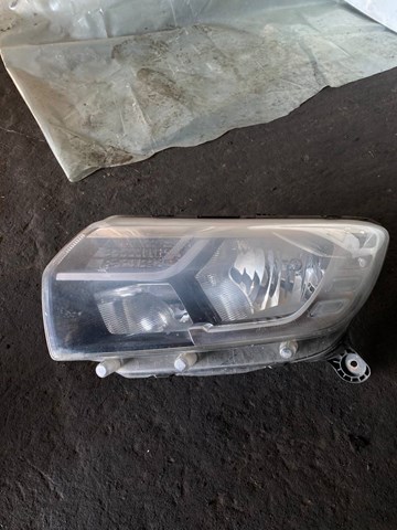 Фара левая Renault (RVI) 260605665R цена, от 140.24 USD