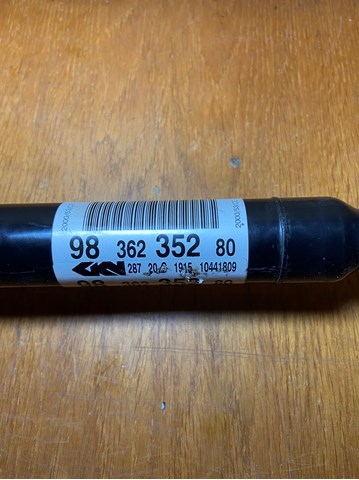 Левая полуось 9828036880 Peugeot/Citroen