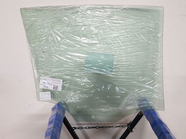 Стекло задней двери, левой XYG GS7411D303 цена, от 21.79 USD