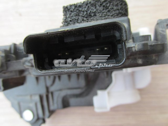 Замок задней двери, левой Hyundai/Kia 814101M020 цена, от 11.43 USD