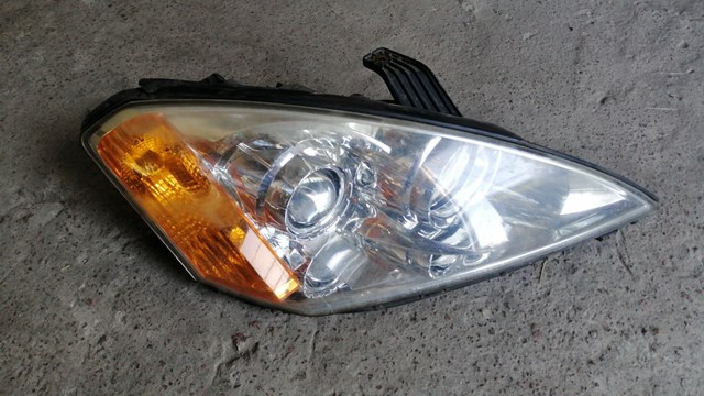 Luz direita para SsangYong Kyron 