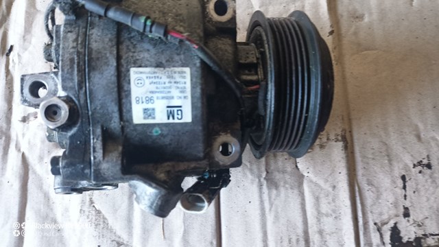 Компрессор кондиционера 95059818 Opel