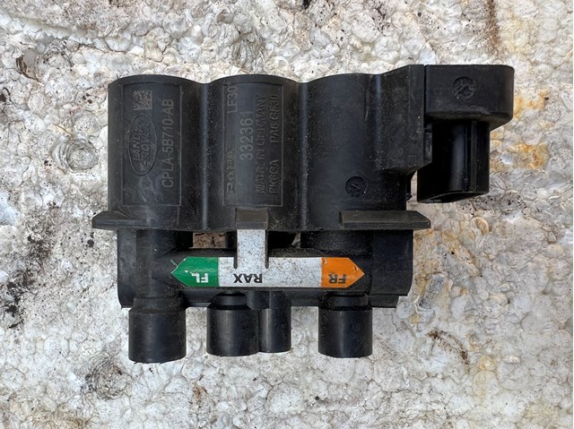 TQ38009 Tqparts Блок клапанов регулируемой подвески передний