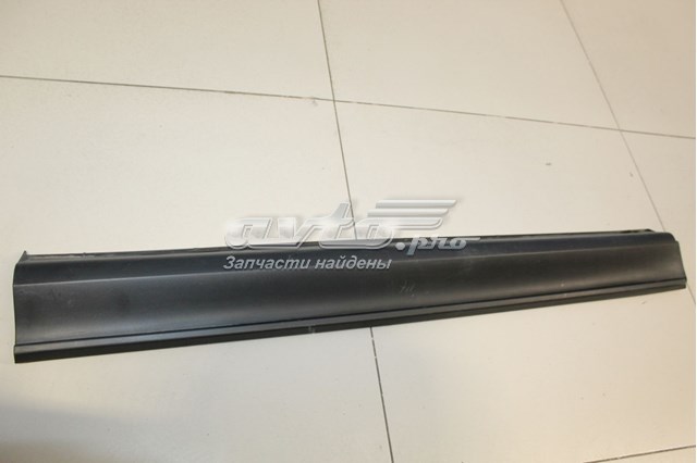 KB7W51RB0B Mazda Молдинг передней левой двери
