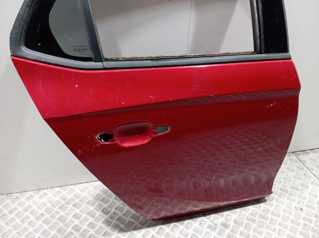 Дверь задняя, правая на Opel Corsa F P2JO