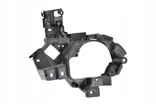 G46L51694 Mazda Кронштейн крепления противотуманной фары, левой