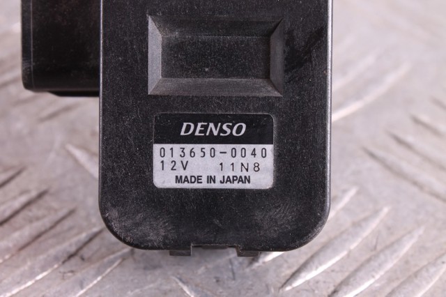 Датчик загрязнения воздуха Toyota 136500040 цена, от 16.93 USD