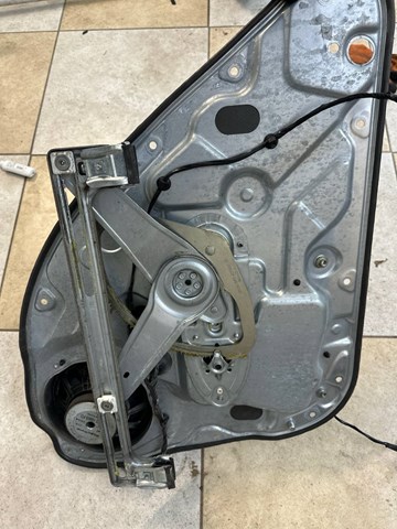  Ford 981537103 цена, от 16.87 USD