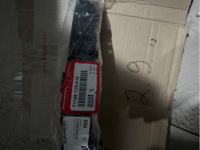 71198TZ5A10 Honda 